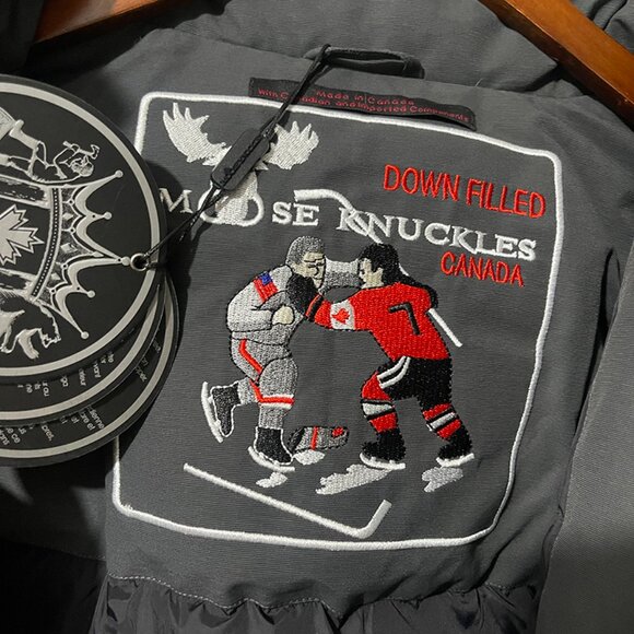 Moose Knuckles Men's Ballistic Bomber Jacket - Picture 4 of 16